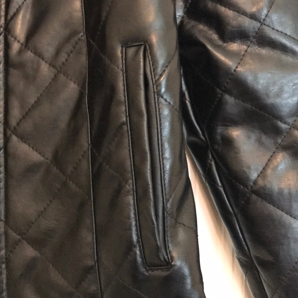Faux black leather jacket - Picture 5 of 8